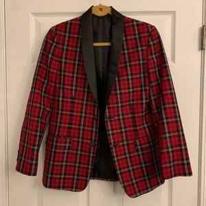 Youth Large Red & Black Plaid Jacket (also fits women small) Christmas! 🎄